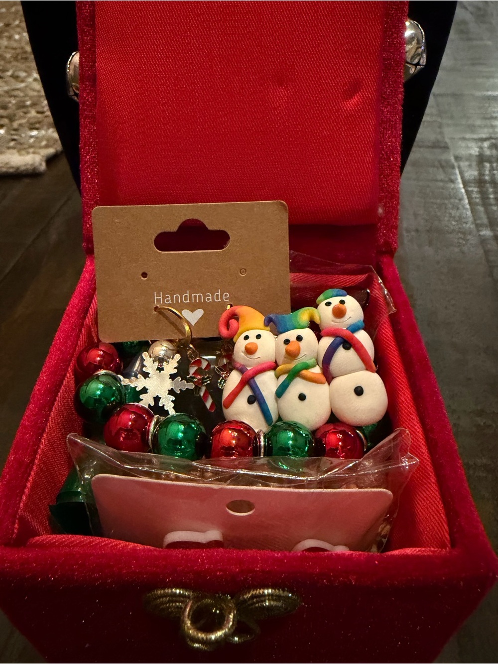 Holiday Christmas Jewelry Lot